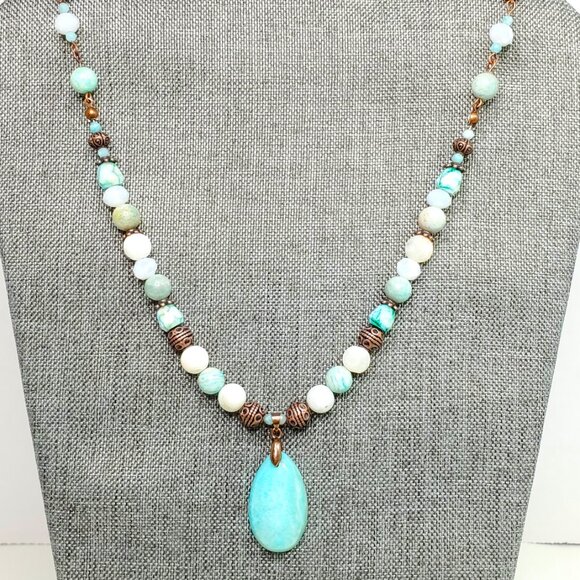 Amazonite and Crystal Necklace - Picture 10 of 11